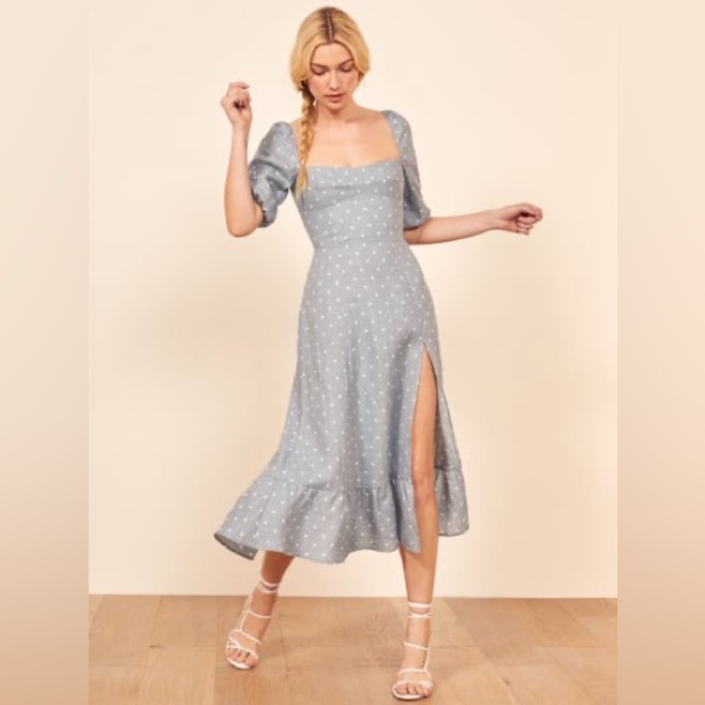 Reformation Belgium Linen Dress in Blue & White Polka Dot! Size 2